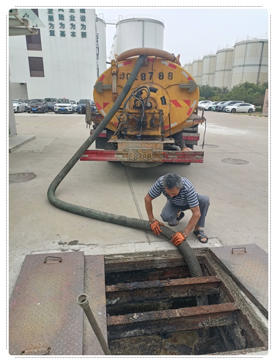 集美隔油池清掏