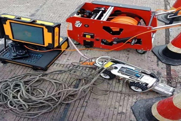 集美CCTV管道检测机器人